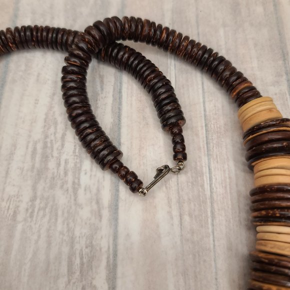 Wooden Safari Necklace with Zebra, Leopard, Elephant - Vintage - Picture 6 of 6